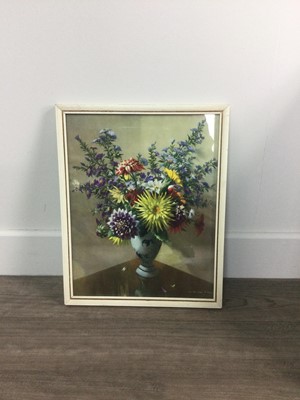 Lot 241 - A COLLECTION OF VERNON WARD FLORAL COLOURED PRINTS AND OTHER PRINTS