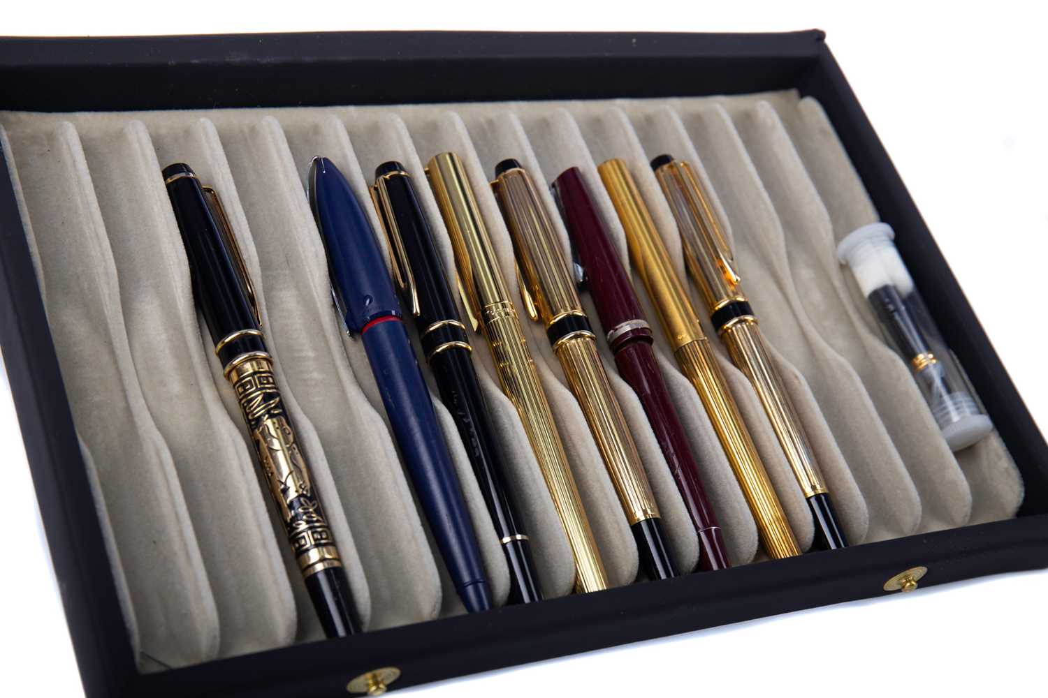 Lot 1375 - TWO DUPONT FOUNTAIN PENS