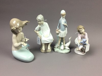 Lot 149 - A LOT OF THREE LLADRO FIGURES ALONG WITH A NAO FIGURE