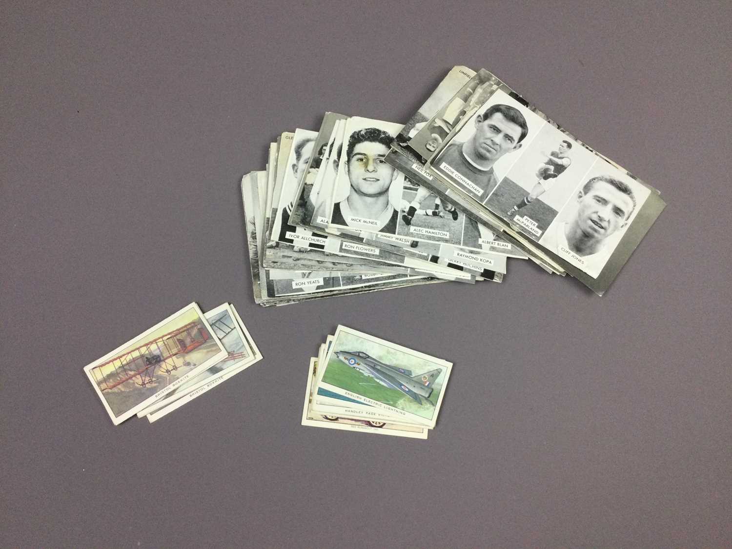 Lot 303 - A COLLECTION OF COLLECTOR'S FOOTBALL CARDS FROM 'THE VICTOR' MAGAZINE