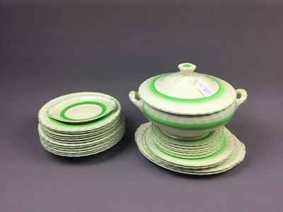 Lot 317 - A GRINDLEY PART DINNER SERVICE
