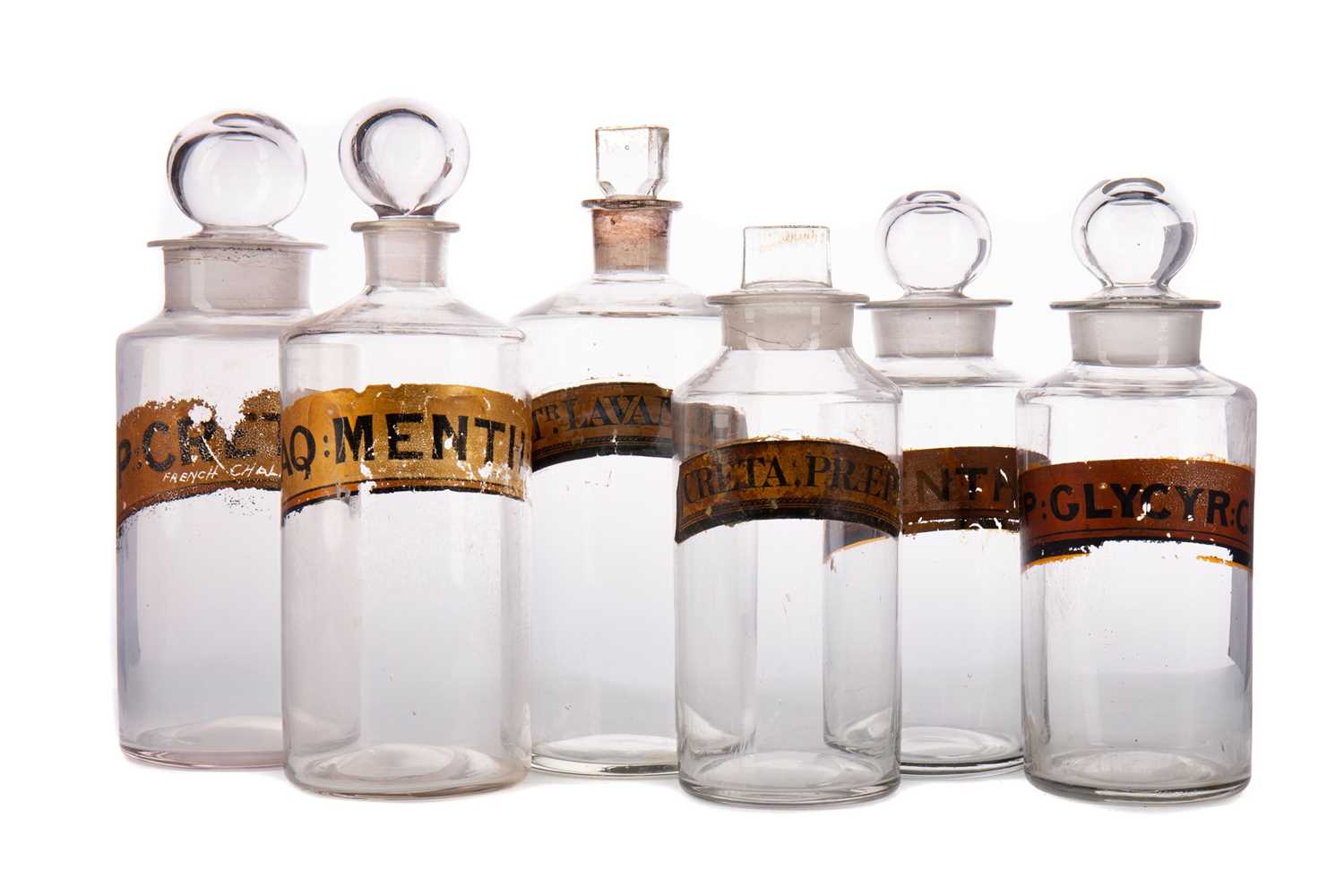 Lot 1142 - FIFTEEN LATE 19TH CENTURY / EARLY 20TH CENTURY PHARMACEUTICAL BOTTLES