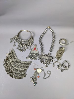 Lot 382 - A LOT OF COSTUME JEWELLERY