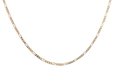Lot 828 - A GOLD NECKLACE