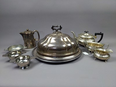 Lot 336 - A VICTORIAN SILVER PLATED SERVING DISH AND OTHER SILVER PLATED ITEMS