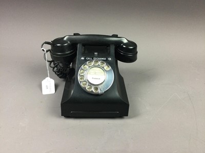 Lot 435 - A BLACK BAKELITE TELEPHONE