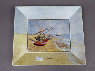 Lot 366 - A GOEBEL 'VINCENT' RECTANGULAR DISH