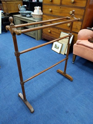 Lot 528 - A VICTORIAN MAHOGANY TOWEL RAIL