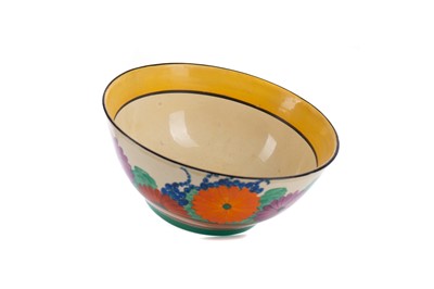 Lot 744 - A BIZARRE BY CLARICE CLIFF GAYDAY BOWL