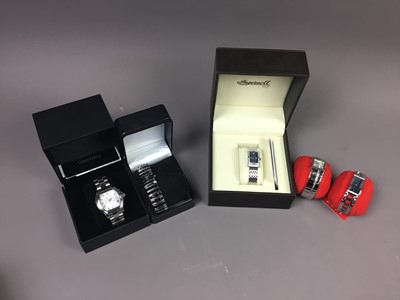 Lot 448 - AN INGERSOLL LADY'S WRIST WATCH AND FOUR OTHER VARIOUS WATCHES