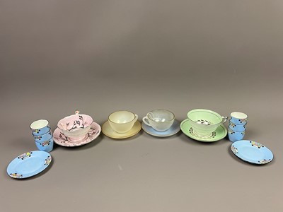 Lot 190 - A PARAGON PART TEA SERVICE, ALSO HANDPAINTED EGG CUPS AND PLATES AND AN OPAQUE GLASS TEA SERVICE