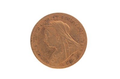 Lot 3 - A VICTORIA GOLD HALF SOVEREIGN DATED 1900