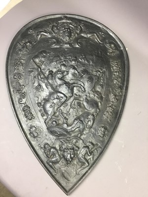 Lot 627 - A VICTORIAN CAST IRON WALL SHIELD