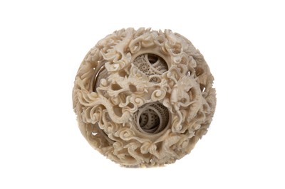 Lot 1652 - A CHINESE IVORY CONCENTRIC PUZZLE BALL
