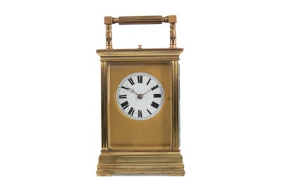 Lot 1192 - A LATE 19TH CENTURY REPEATING CARRIAGE CLOCK