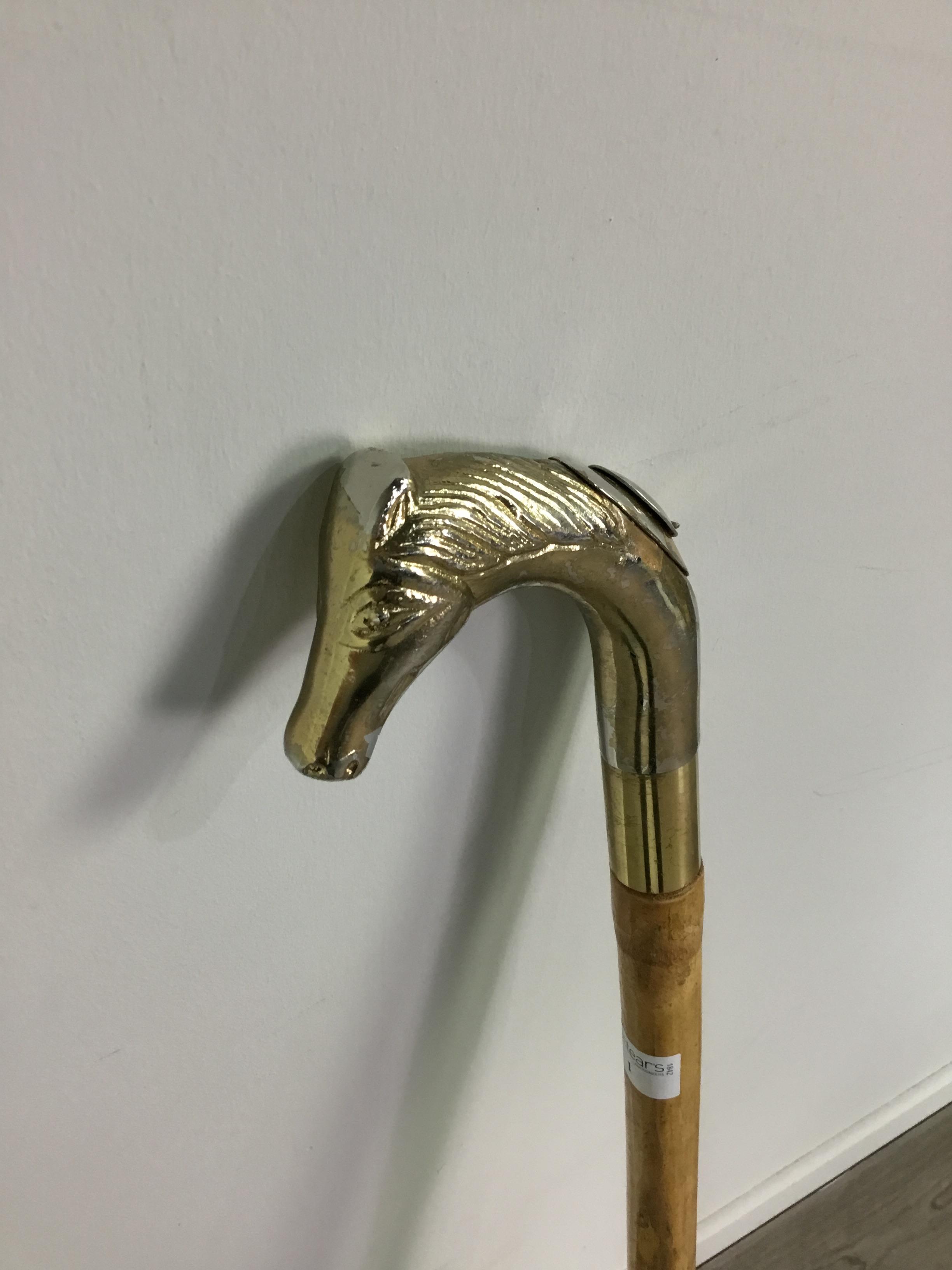 Lot 1 A VINTAGE HORSE MEASURING COMBINATION WALKING