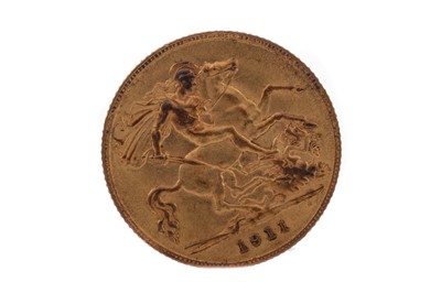 Lot 19 - A GEORGE V GOLD HALF SOVEREIGN DATED 1911