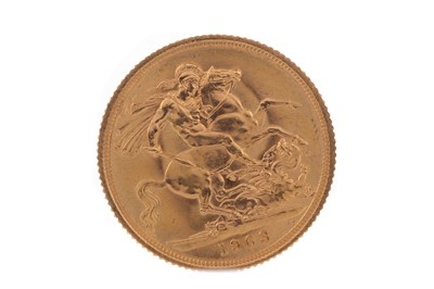 Lot 16 - AN ELIZABETH II GOLD SOVEREIGN DATED 1963