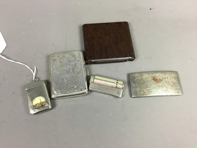 Lot 32 - A SILVER PLATED CIGARETTE CASE ALONG WITH OTHER ITEMS