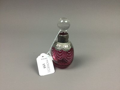 Lot 155 - A SILVER MOUNTED CRANBERRY GLASS SCENT BOTTLE AND STOPPER