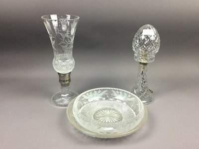 Lot 104 - AN EDINBURGH CRYSTAL 'THISTLE' DECORATED HURRICANE LAMP AND OTHER CRYSTAL