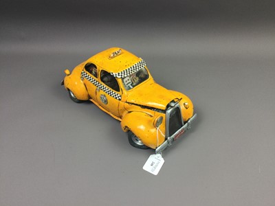 Lot 271 - A GUILLERMO FORCHINO COMIC MODEL CAR