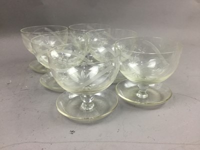 Lot 325 - A LOT OF SIX SUNDAE GLASSES AND OTHERS