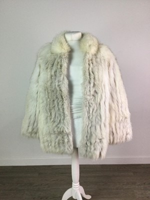 Lot 294 - A SAGA FOX FUR COAT