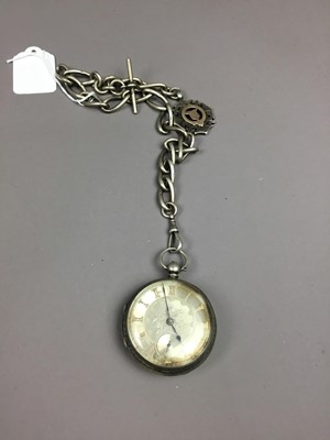 Lot 369 - A SILVER OPEN FACED POCKET WATCH