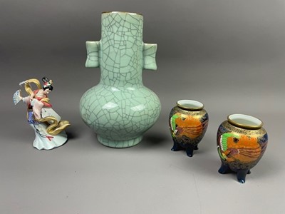 Lot 534 - A MODERN CHINESE CRACKLEWARE VASE AND OTHER ITEMS