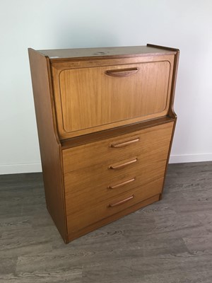 Lot 580 - A RETRO TEAK BUREAU