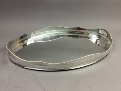 Lot 567 - A SILVER PLATED OVAL TRAY