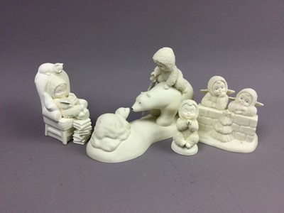 Lot 613 - A COLLECTION OF CONTEMPORARY CERAMIC GROUPS