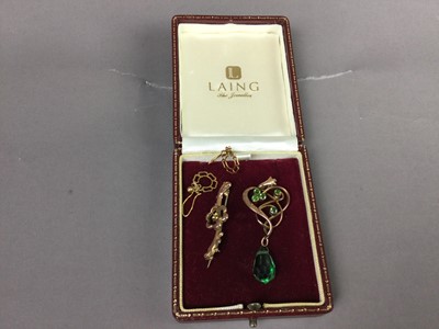 Lot 617 - A PAIR OF NINE CARAT GOLD EARRINGS ALONG WITH OTHER JEWELLERY