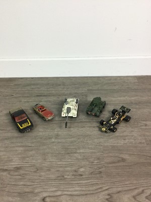 Lot 638 - A LOT OF VARIOUS DIE-CAST VEHICLES