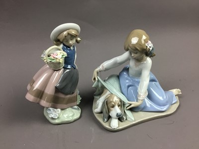 Lot 675 - A LOT OF TWO LLADRO FIGURES AND THREE ROYAL DOULTON FIGURES