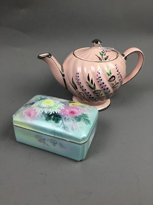 Lot 676 - A NORITAKE CERAMIC CASKET AND OTHER CERAMICS