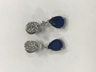 Lot 508 - AN IMPRESSIVE PAIR OF SAPPHIRE AND DIAMOND EARRINGS