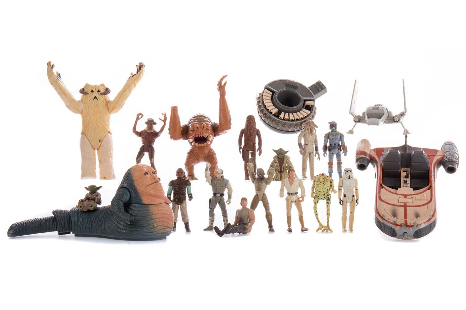 Lot 911 - A COLLECTION OF STAR WARS ACTION FIGURES