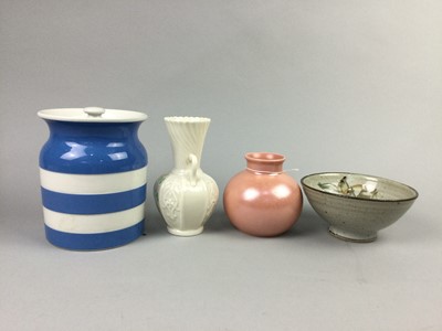 Lot 81 - A LOT OF CORNISH WARE, BELLEEK AND OTHER CERAMICS