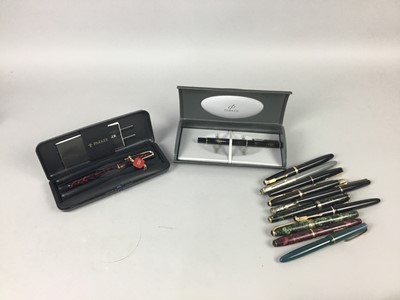 Lot 3 - A COLLECTION OF VINTAGE AND MODERN FOUNTAIN PENS