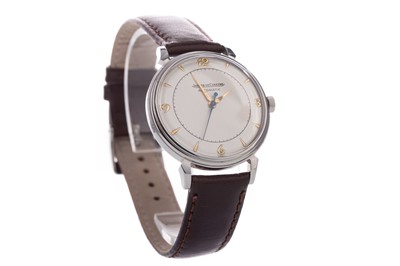 Lot 764 - A GENTLEMAN'S JAEGER LE COULTRE STAINLESS STEEL AUTOMATIC WRIST WATCH