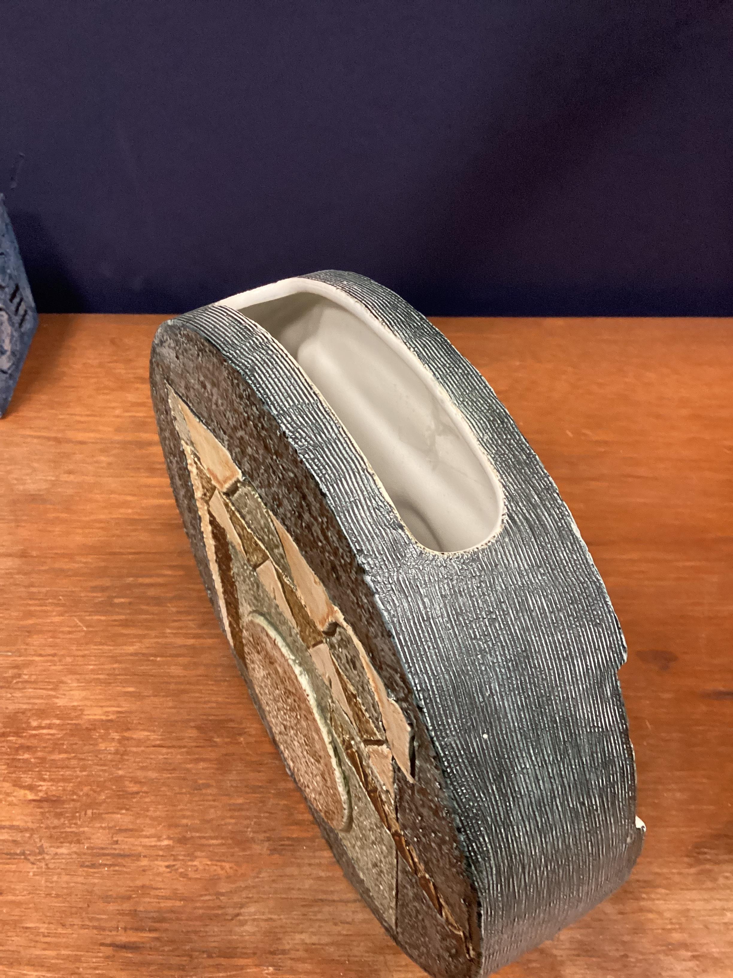 Lot 265 A TROIKA POTTERY WHEEL SHAPED VASE