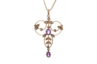 Lot 1330 - AN EDWARDIAN AMETHYST AND SEED PEARL HOLBEIN