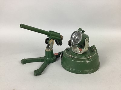 Lot 265 - AN ASTRA MODEL ARTILLERY GUNm ALONG WITH A SEARCH LIGHT AND JEEP