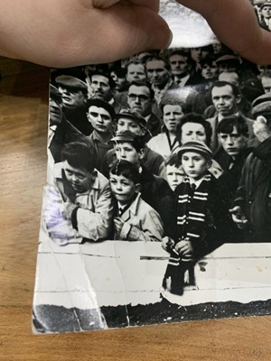 Lot 858 - IN THE STANDS, A PHOTOGRAPH BY OSCAR MARZAROLI