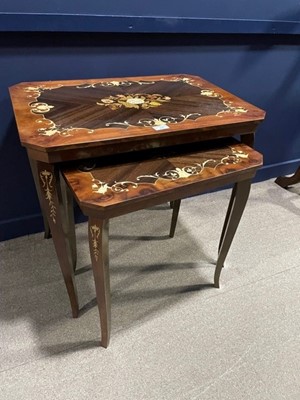 Lot 434 - A NEST OF TWO ITALIAN MARQUETRY OCCASIONAL TABLES