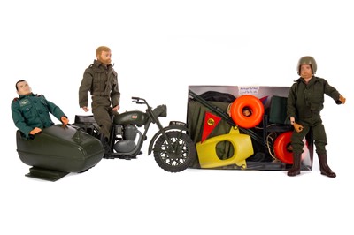 Lot 917 - A GOOD PALITOY ACTION MAN GROUP