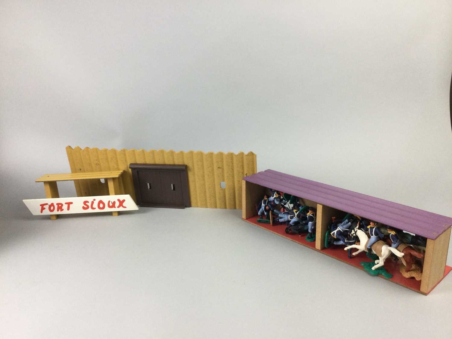 Lot 68 - A TIGER TOYS T551 FORT SIOUX SET AND OTHER TOYS