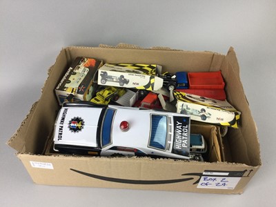 Lot 71 - A CORGI MAJOR AERIAL RESCUE TRUCK AND OTHER MODEL VEHICLES
